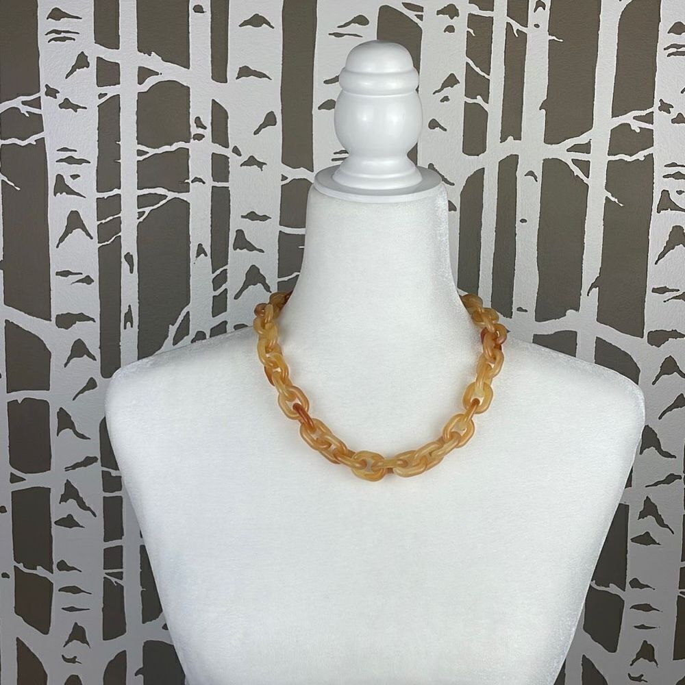 Rush By Denis & Charles Plastic Shades of Amber Chain Link Necklace NEW - Picture 2 of 5